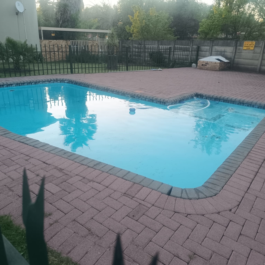 2 Bedroom Property for Sale in Sasolburg Ext 2 Free State